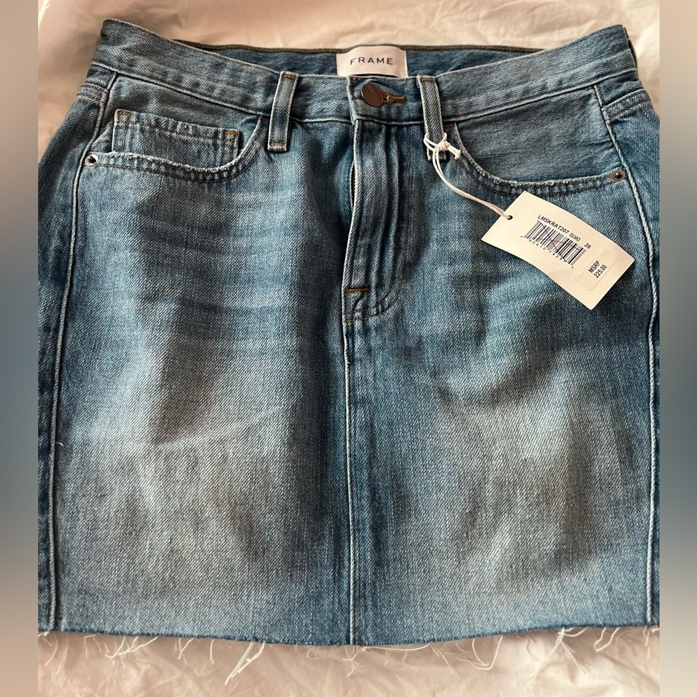 Frame Olivio Le Mini Raw Edge Denim Skirt.